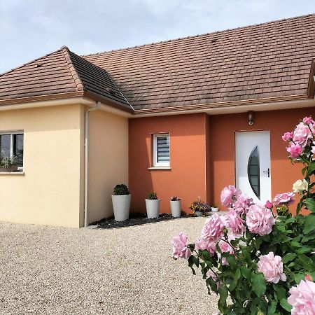 Chez Nadine Bed & Breakfast Valframbert ภายนอก รูปภาพ