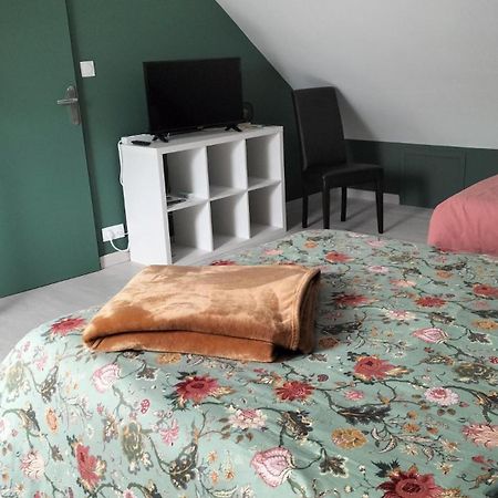 Chez Nadine Bed & Breakfast Valframbert ภายนอก รูปภาพ