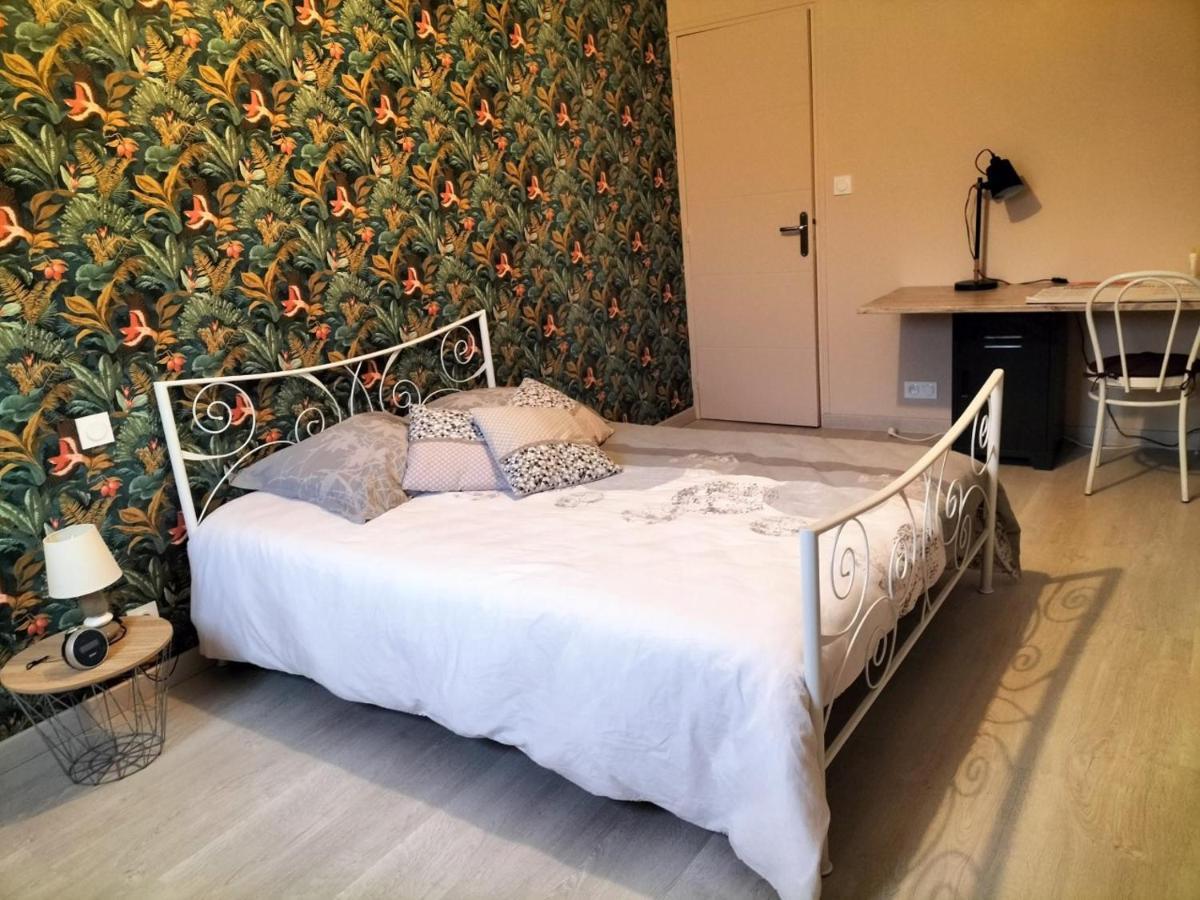 Chez Nadine Bed & Breakfast Valframbert ภายนอก รูปภาพ